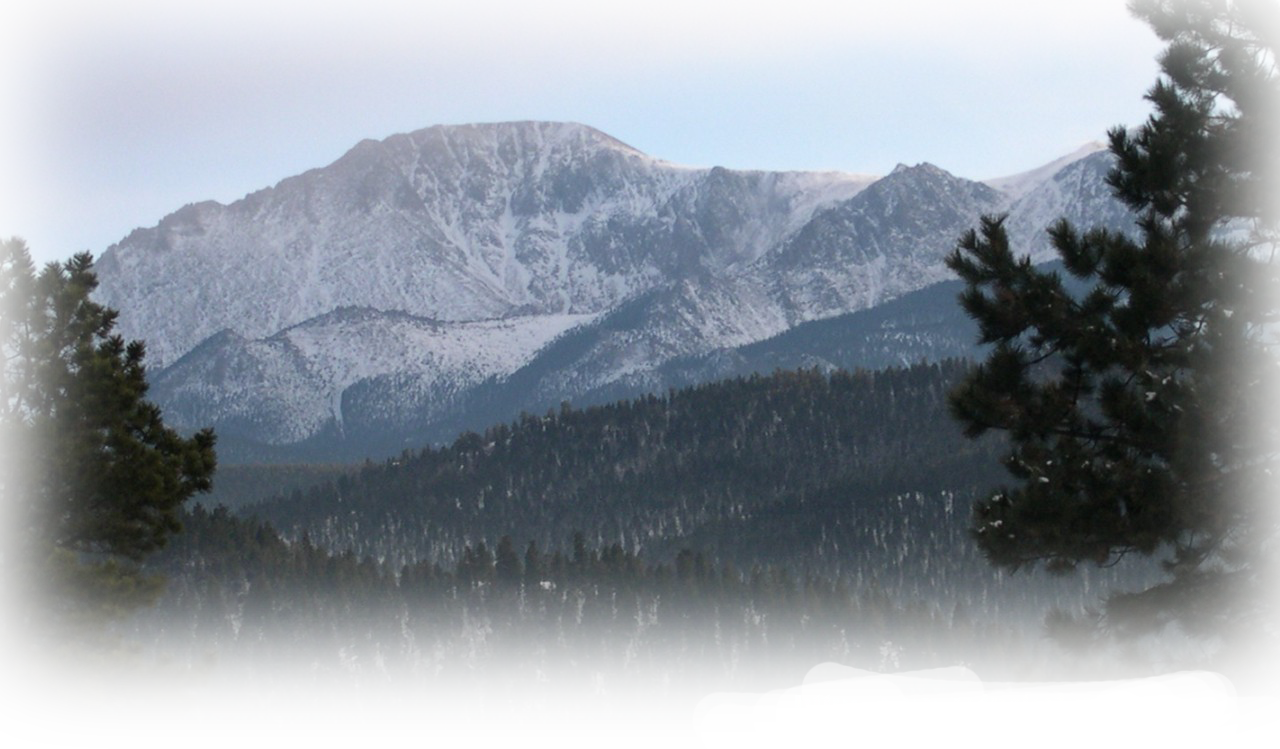 Pikes Peak from Coachlight RV park 2007